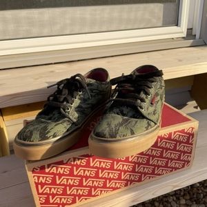 Vans Chukka Low Pro Jungle Camo UltraCush Men’s Size 11.5 Gum Sole